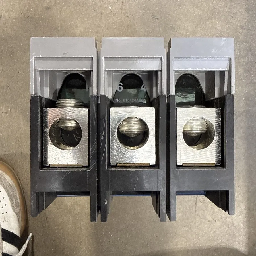 Автоматический выключатель SIEMENS SENTRON SERIES HFXD6 HFXD63B175 CIRCUIT BREAK