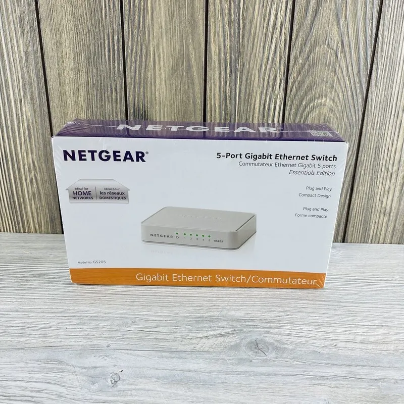 Коммутатор NETGEAR (GS205100PAS) 5 Port Gigabit Ethernet Switch