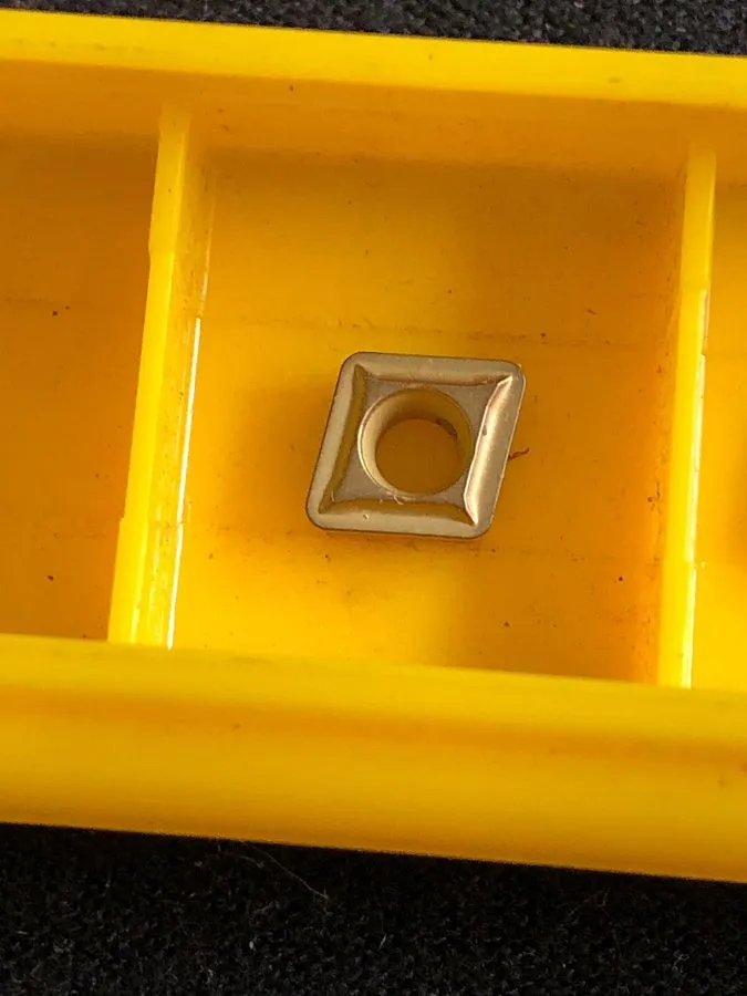 Режущий инструмент KENNAMETAL CCMT060208LF KC5010 CARBIDE INSERT CCMT2152LF Turn
