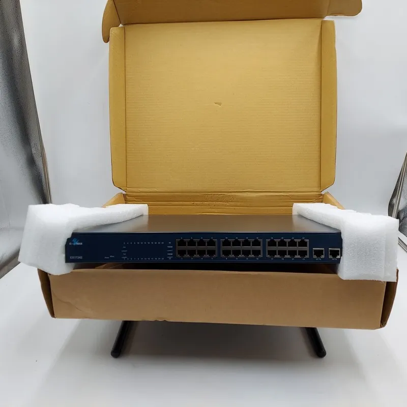 Коммутатор EtherWAN EX17242 Web-Smart 24-Port PoE Gigabit Ethernet Switch