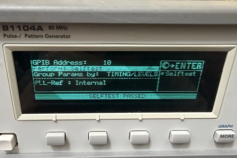 Тестер Agilent 81104A : 80 MHz Pulse-/ Pattern Generator, AS-IS — фото лота 1