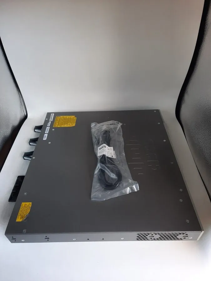 Коммутатор Cisco WS-C3850-24XS-S 24-Port 10Gb SFP+ Switch Quick Delivery” — фото лота 1