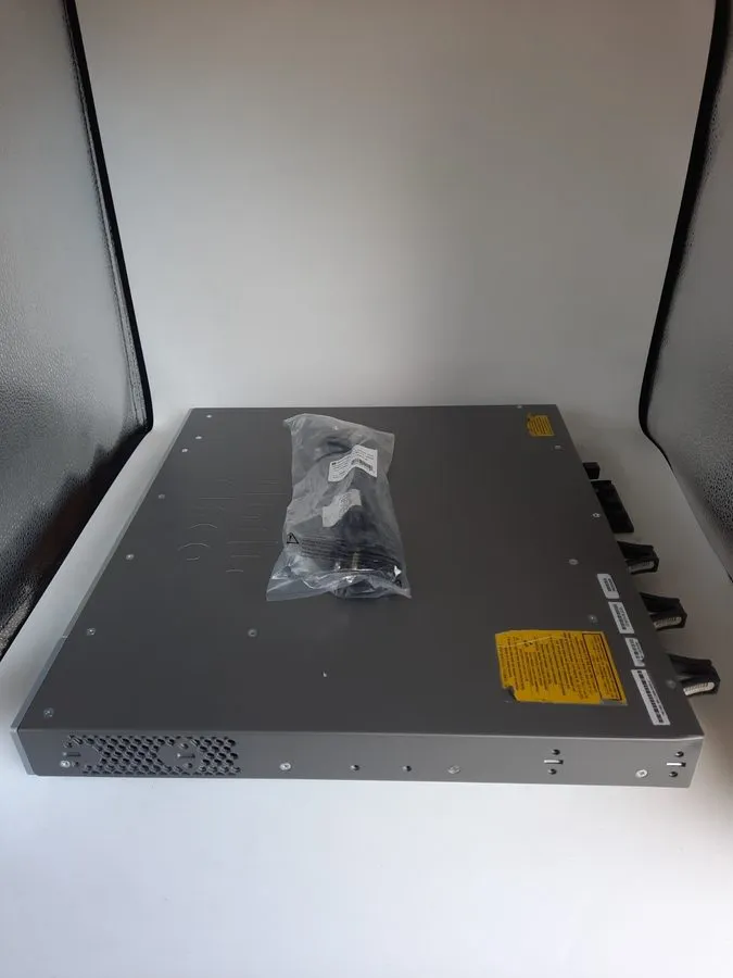 Коммутатор Cisco WS-C3850-24XS-S 24-Port 10Gb SFP+ Switch Quick Delivery” — фото лота 2