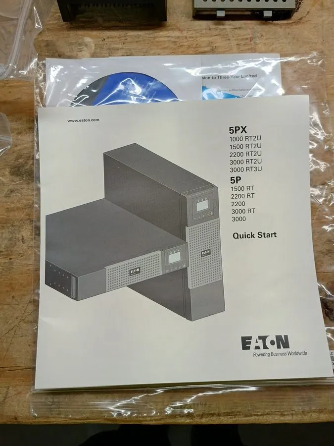ИБП Eaton 5P 2200VA 120V Rack/Tower 2U 1950 UPS 8-Outlets Black (5P2200RT)