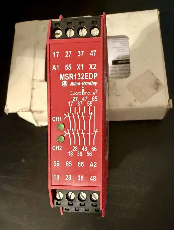 Реле безопасности 190841 New- Allen-Bradley MSR132EDP Safety Relay; 24VDC; 3A