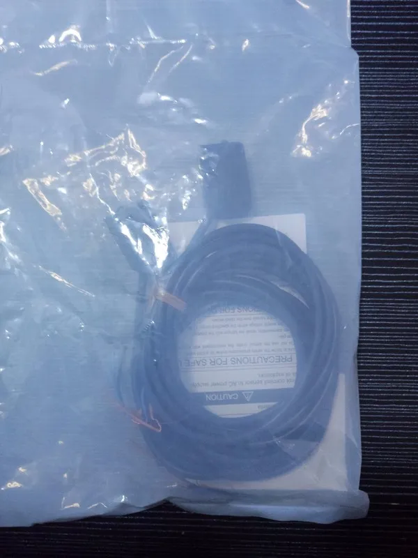 Датчик Omron E3Z-T61-D Sensor 12 To 24 VDC