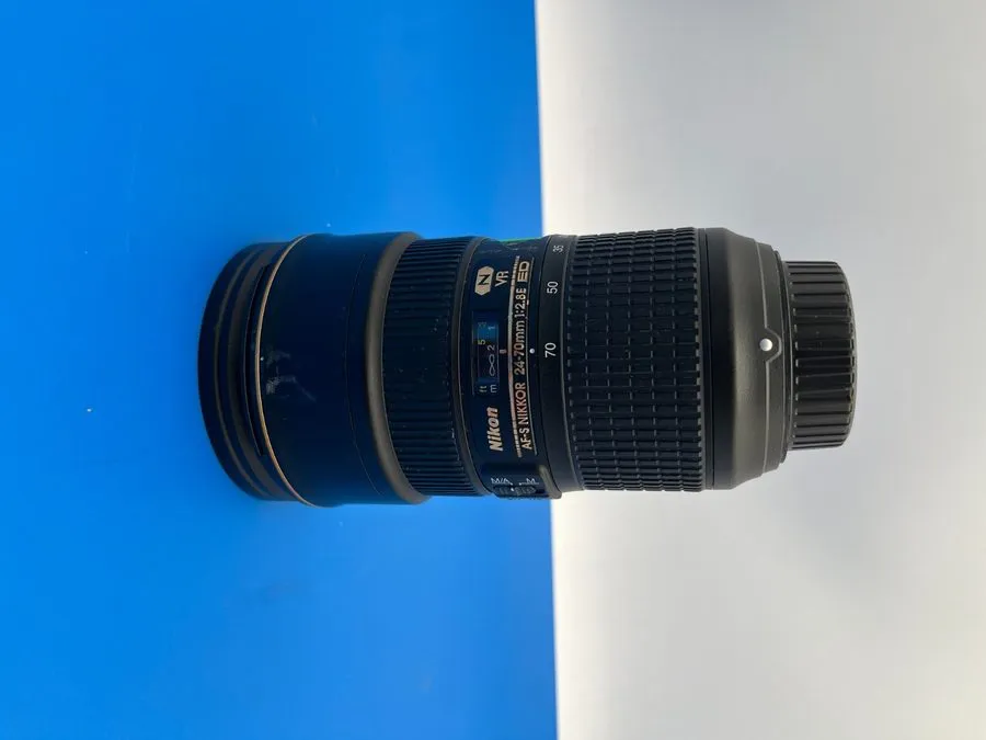 Объектив #Nikon NIKKOR AF-S 24-70mm F/2.8E ED VR Lens + pouch