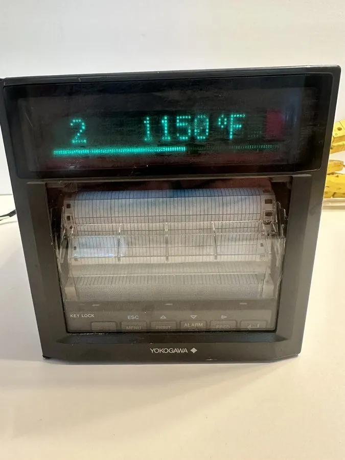 Датчик температуры Yokogawa 436000 UR1000 Temperature Chart Recorder 5E-38 — фото лота 3