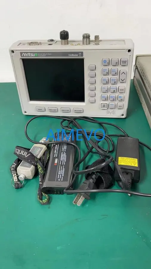Анализатор спектра S332D Anritsu Spectrum Analyzer Cable and antenna analyzer//l