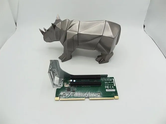 Райзер-плата Supermicro RSC-S2-66 2U WIO Left-Side Passive Riser Card