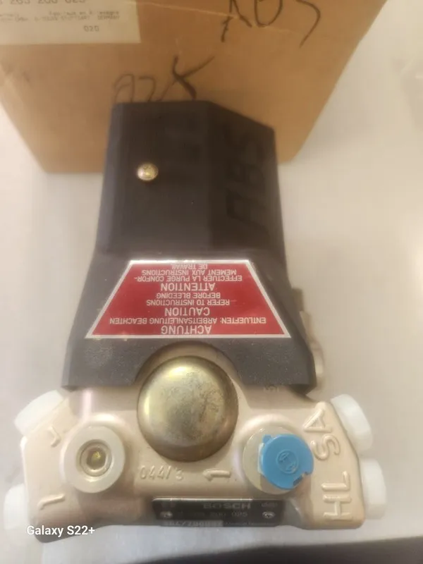 Трубопроводная арматура Mercedes84-94 ABS brake pressure regulator 0014316812, 0