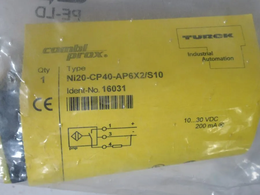 Датчик приближения TURCK Ni20-CP40-AP6X2/S10 10-30Vdc 200mA Proximity Switch Sen