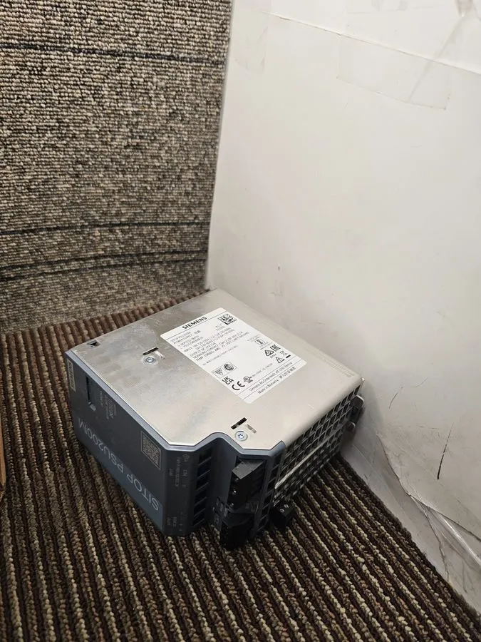 Блок питания Siemens SITOP PSU200M 10 A power supply 6EP1334-3BA10