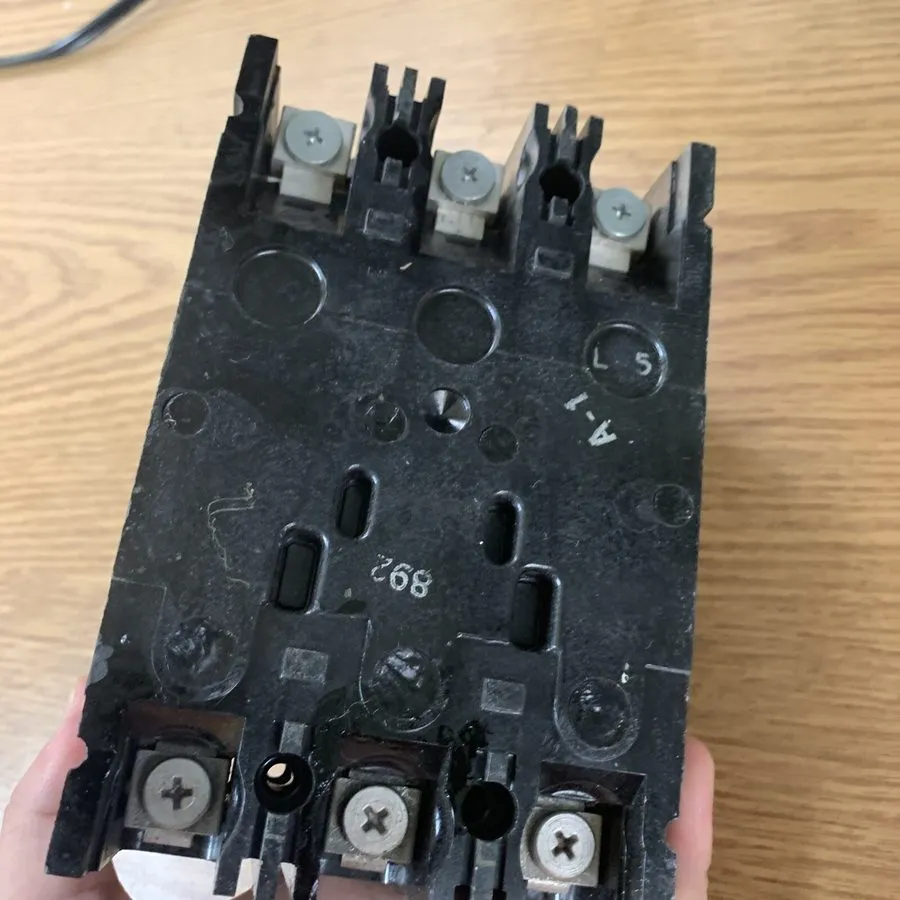 Автоматический выключатель GE Circuit Breaker TED134100WL 100A 3 Pole TED134100  — фото лота 2