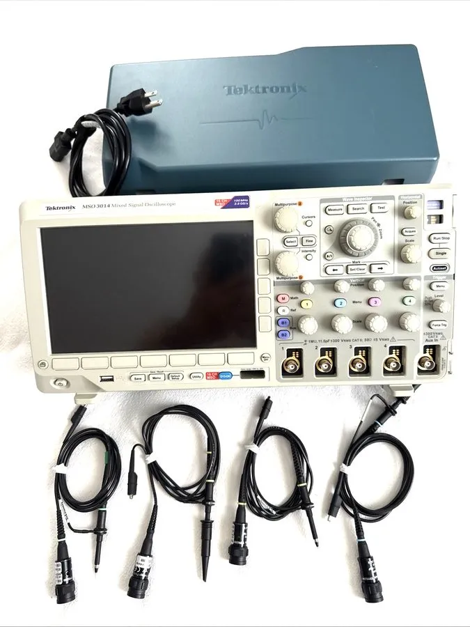 Осциллограф Tektronix MSO3014 Mixed Signal Oscilloscope 100MHz, 2.5GS/s 4 channe