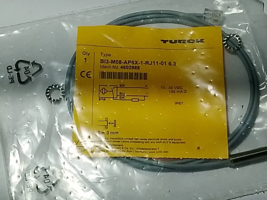 Датчик приближения TURCK BI3-M08-AP6X-1-RJ11-01 6.3 PROXIMITY SENSOR — фото лота 1