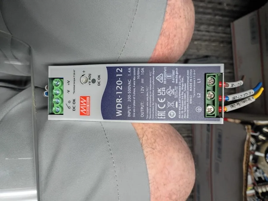Блок питания MEAN WELL WDR-120-12 POWER SUPPLY 12V 10A 200-500VAC DIN RAIL MOUNT — фото лота 1