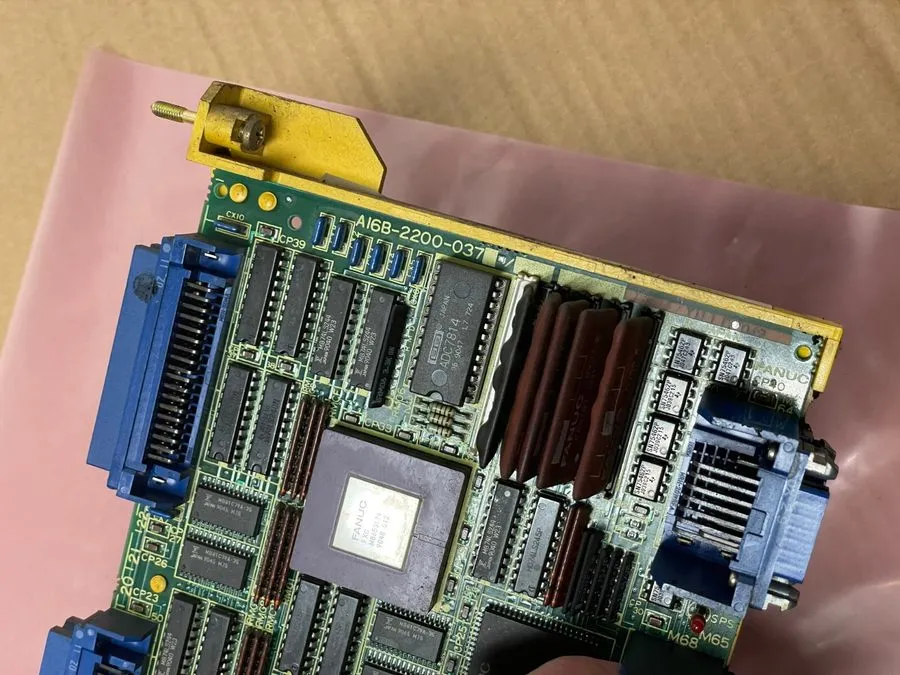 Плата ЧПУ Fanuc A16B-2200-037 axis axes CNC system control card circuit board