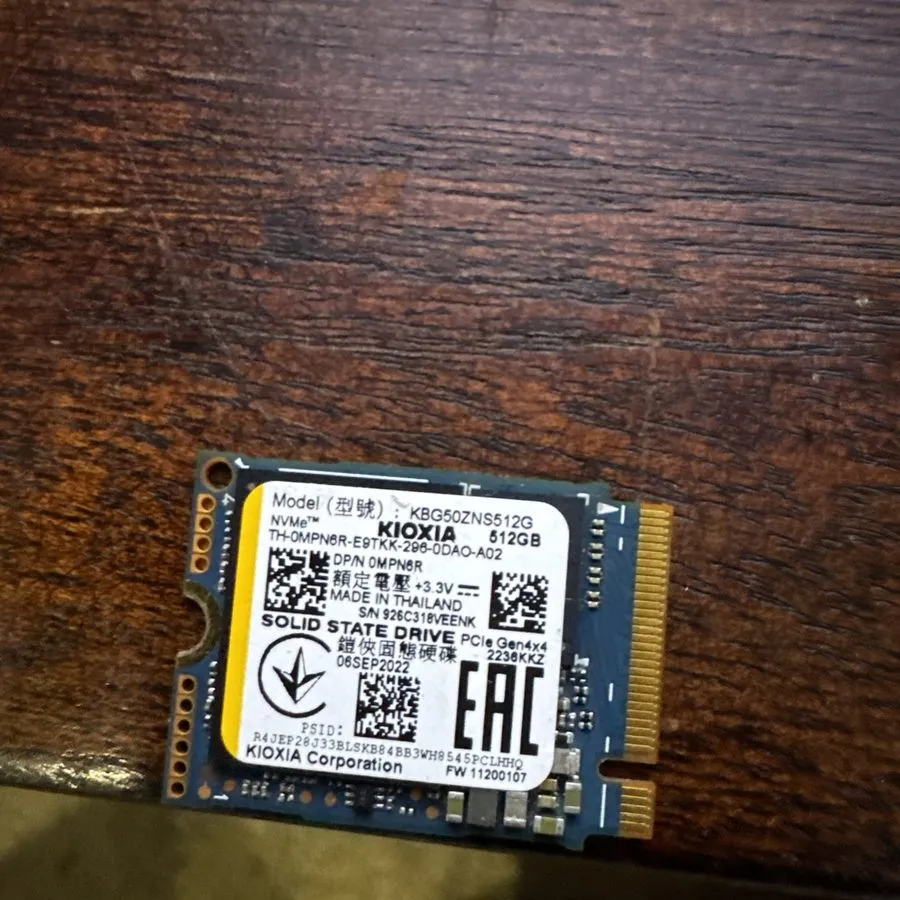 SSD-накопитель KIOXIA 512GB GEN 4x4 NVMe PCIe M2 SSD KBG60ZNS512G DELL 0DFMP3