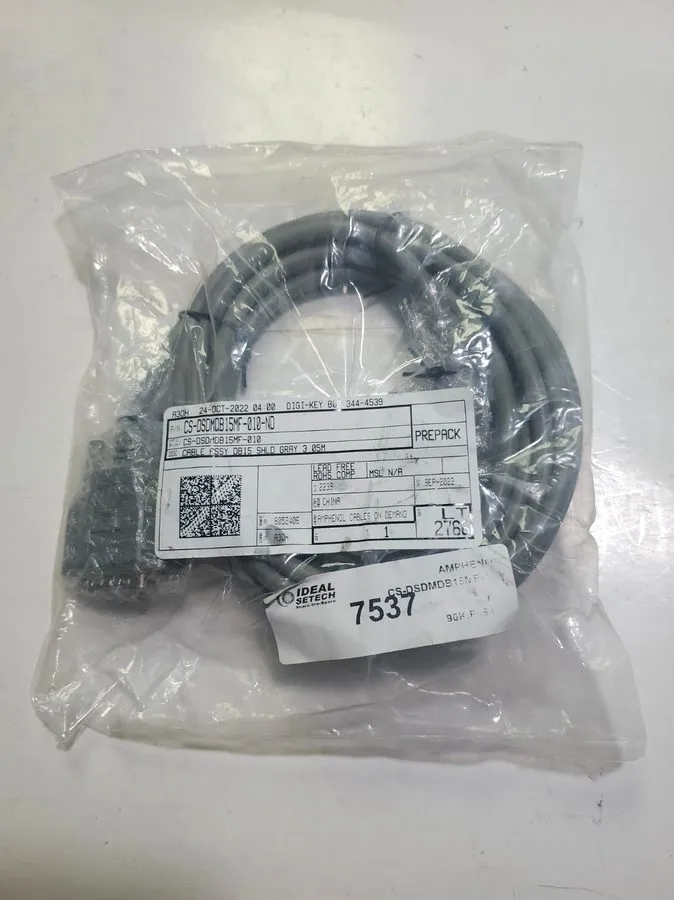 Разъём Amphenol CS-DSDMDB15MF-010 15-Pin Connectors M/F Grey 10FT Cable — фото лота 1