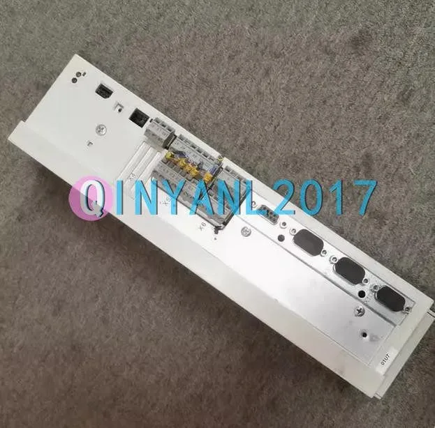 Сервопривод Lenze Servo Drive EVS9321-CPV003