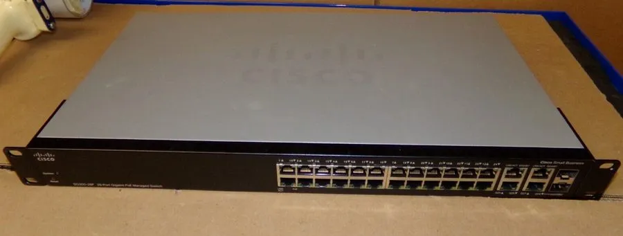 Коммутатор Cisco 28-Port GbE 2xSFP PoE 180W Managed Switch SG300-28P