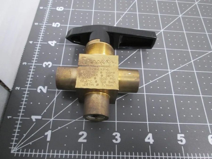 Клапан Swagelok B-44XF4 Brass 1-Piece 40 Series 3-Way Ball Valve — фото лота 2