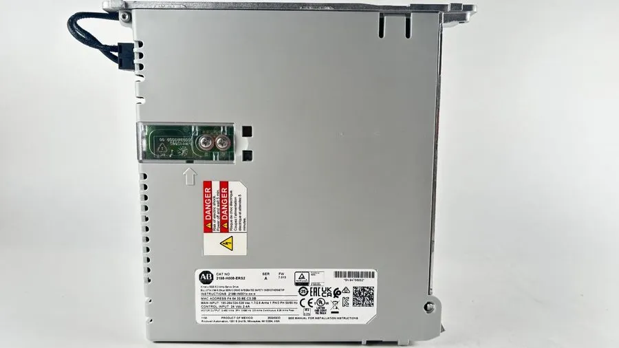 Сервопривод Allen Bradley 2198-H008-ERS2 Ser A Kinetix 5500 6.3 Amp Servo Drive