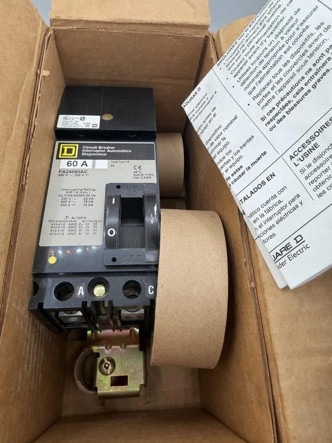 Автоматический выключатель Square D FA24060AC 2 Pole 60 Amp 480V Circuit Breaker — фото лота 1
