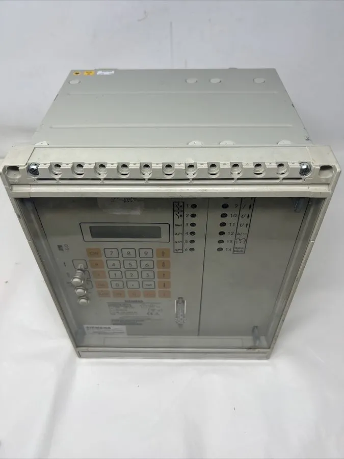 Реле защиты Siemens 7VE5120-4CA10-0A/FF Generator Protection Relay — фото лота 2