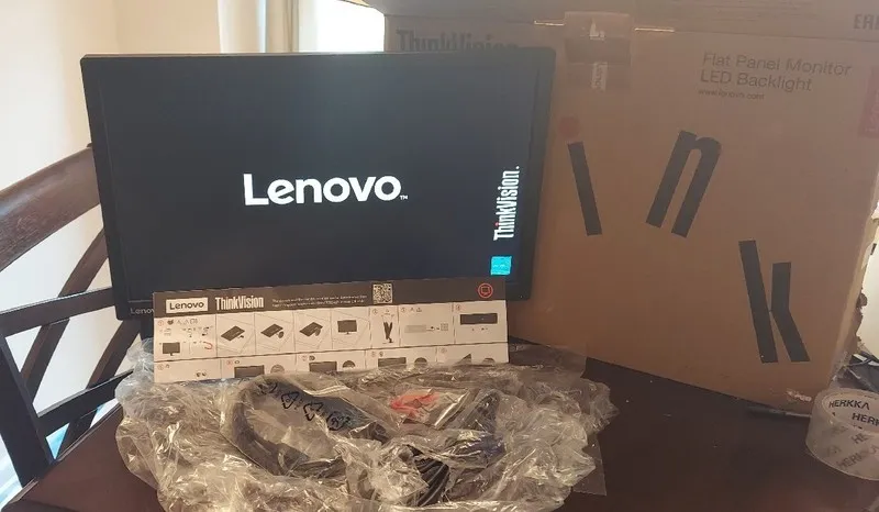 Монитор Lenovo ThinkVision T2224d 21.5-inch LED Backlit LCD Monitor