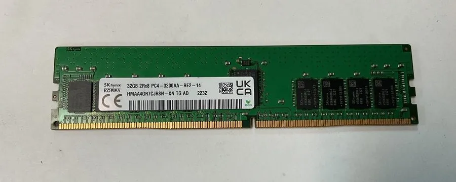 Модуль памяти 32GB 2RX8 PC4-25600 (DDR4-3200) ECC RDIMM SK Hynix HMAA4GR7CJR8N-X