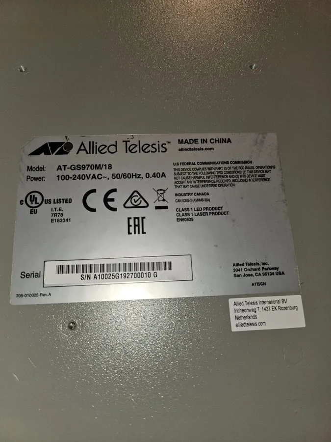 Коммутатор Allied Telesis AT-GS970M/18-10 CentreCOM AT-GS970M/18 Layer 3 Switch — фото лота 1