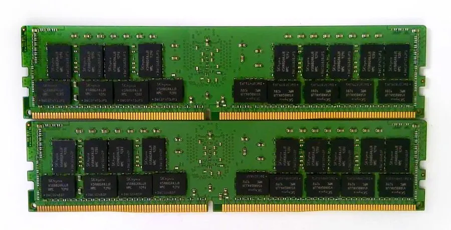 Модуль памяти 32GB SK hynix DDR4-2933 ECC Registered RDIMM HMA84GR7JJR4N-WM