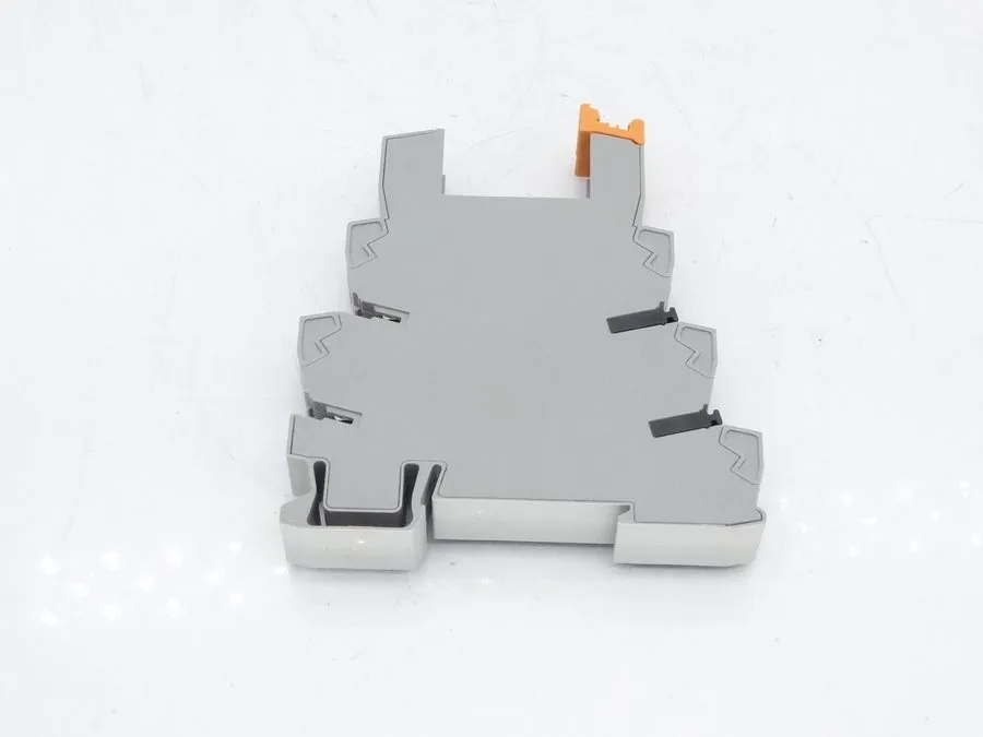 Колодка реле PHOENIX CONTACT PLC-BPT- 24DC/21HC RELAY SOCKET