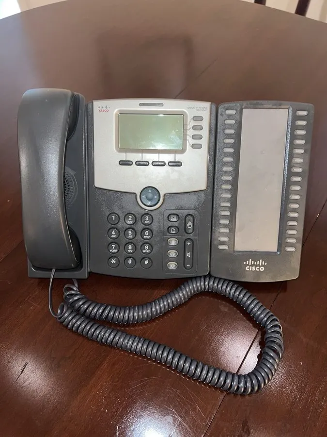 IP-телефон Cisco SPA 504G 4-Line, 2-Port Switch PoE IP Phone