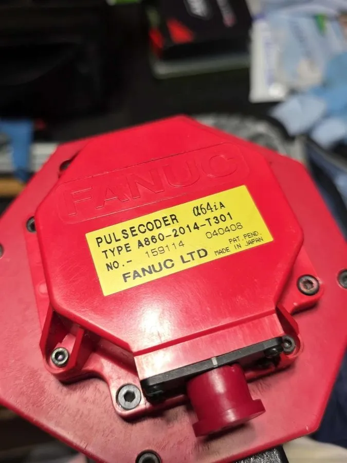 Серводвигатель Fanuc A06B-0223-B605 a 4/4000i AC Servo Motor 138 V 1.4 kW A06B — фото лота 2
