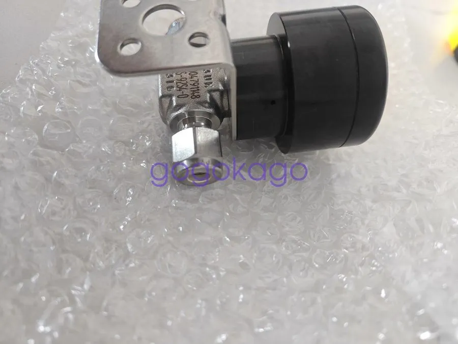 Клапан Swagelok SS-92S4-O Stainless Steel Toggle Valve