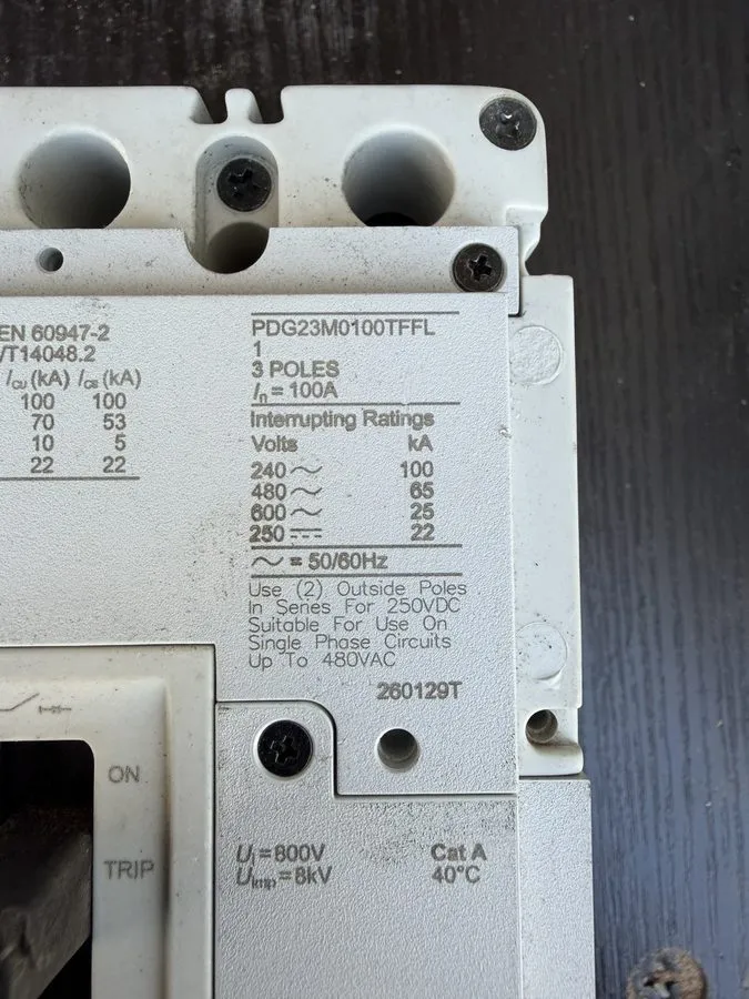 Автоматический выключатель PDG23M0100TFFL EATON 3 POLE 100A 65kA@480v CIRCUIT BR