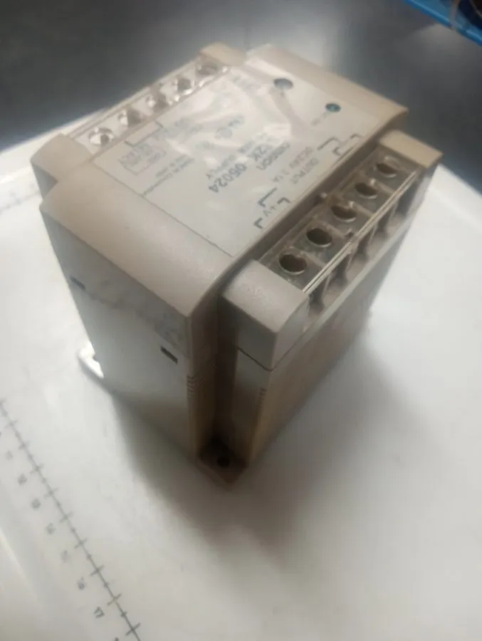 Блок питания Omron S82K-05024 Power Supply 24V DC 2.1A 50W DIN Rail with Power C — фото лота 2