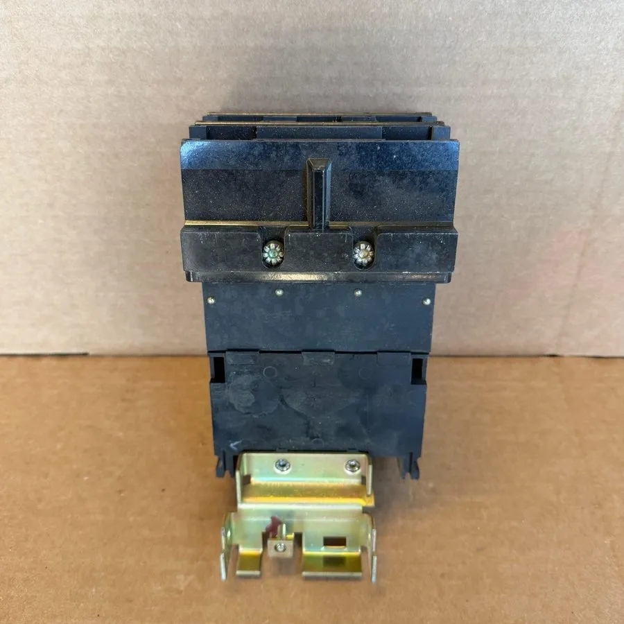 Автоматический выключатель Square D FA34100 3p 100 amp 480v Gray I line Circuit