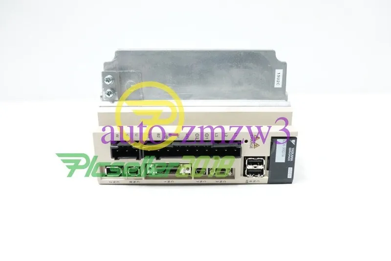 Сервопривод SGDV-1R9D11A Yaskawa Servo Driver