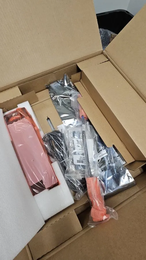 Коммутатор Cisco Catalyst C9300-48P 48-Port PoE+ Managed Network Switch