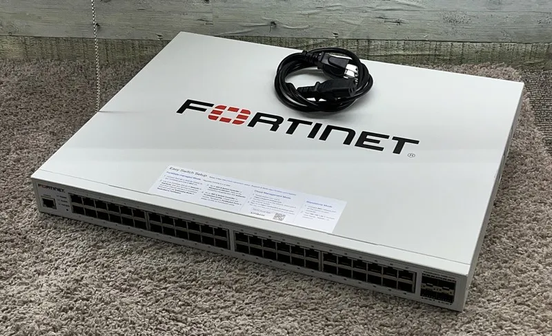 Коммутатор Fortinet FortiSwitch FS-148E-POE 48-Port PoE Managed Network Switch