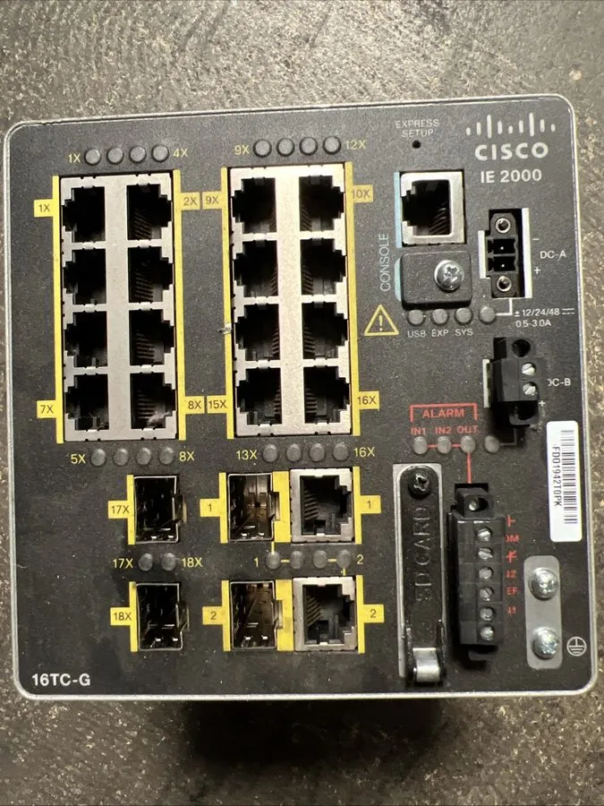 Коммутатор Cisco IE-2000-16TC-G-E Industrial Switch 16-Port Fast Ethernet