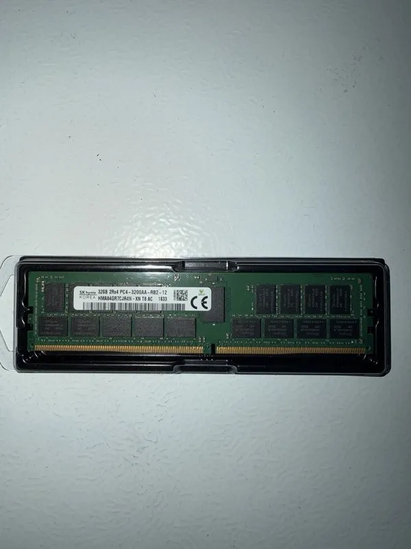 Модуль памяти SK Hynix 32GB 2Rx4 PC4-3200AA DDR4 REG ECC Server RAM HMA84GR7CJR4