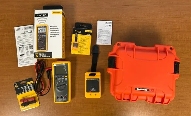 Тестер Fluke Networks PRV240 Proving Unit With Magnet Strap