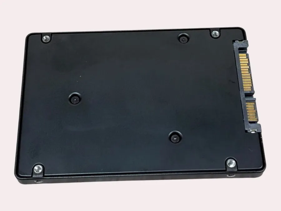 SSD-накопитель Samsung PM863 960GB SSD Drive 2.5" SATA MZ-7LM9600 Low Usage — фото лота 1