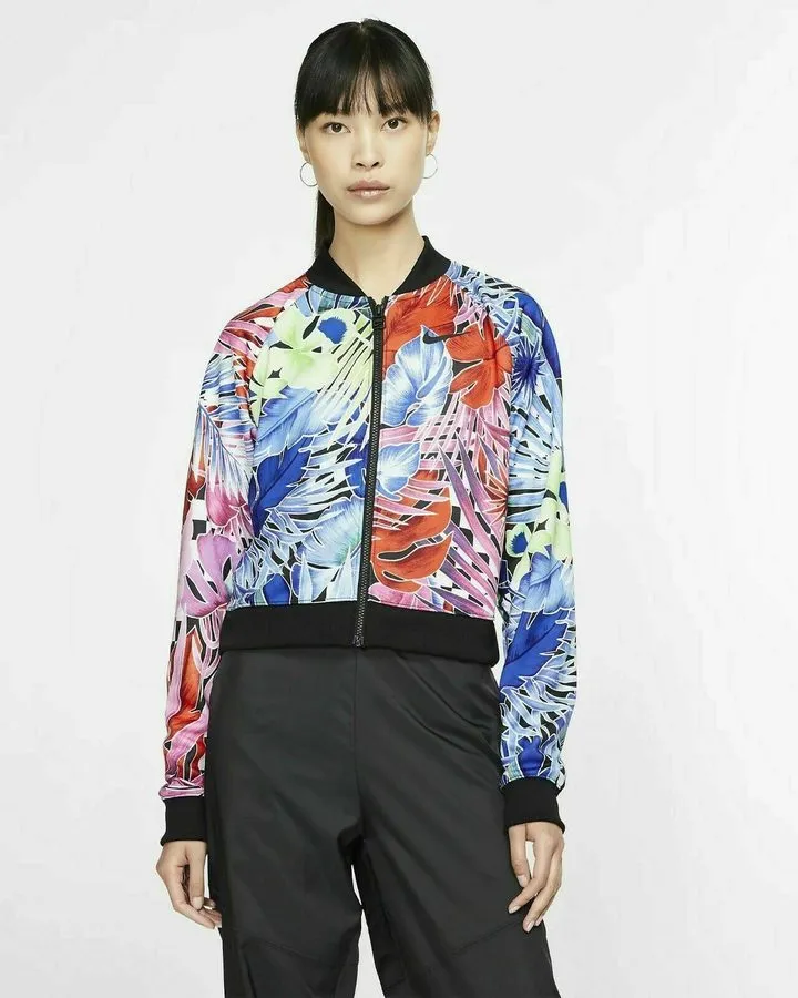Маршрутизатор Nike Sportswear Full Zip Floral Active Track Jacket Womens AR2220-