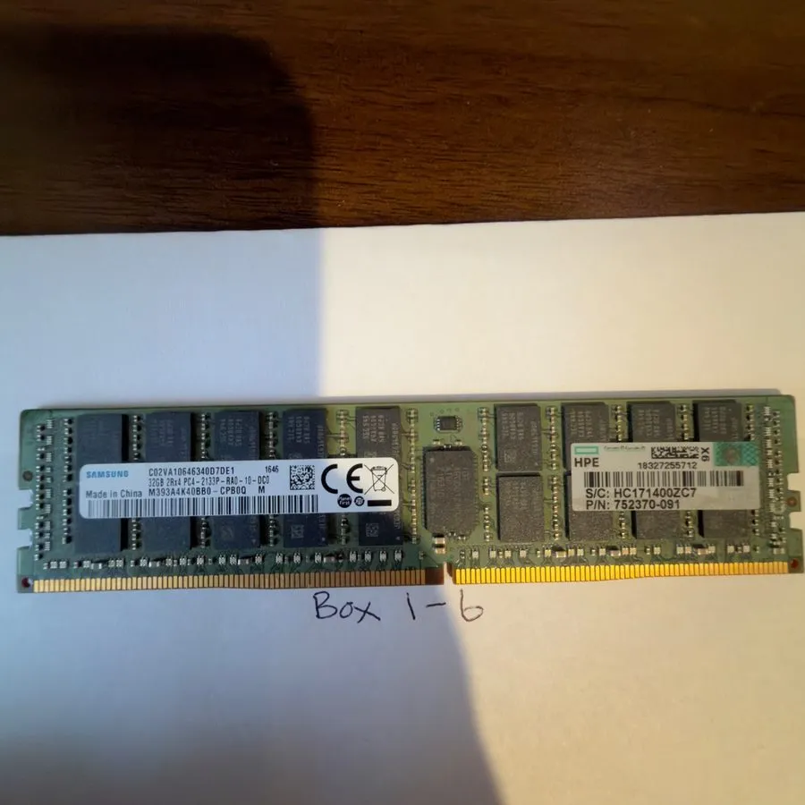 Модуль памяти Samsung 32GB DDR4-2133 ECC Registered RDIMM 2Rx4 HPE 752370-091 M3